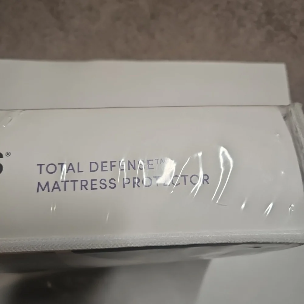 Sleepys Signature Mattress Protector